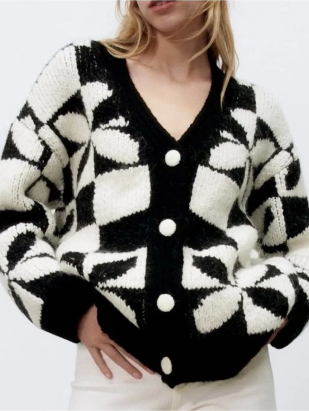 Chunk knit Black and White Button Cardigan
